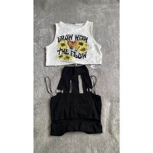 Berska Ladies Cut Out Cropped Top floral Size XS set of 2 tops-white-black